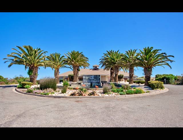 656M² VACANT LAND FOR SALE IN LANGEBAAN COUNTRY ESTATE